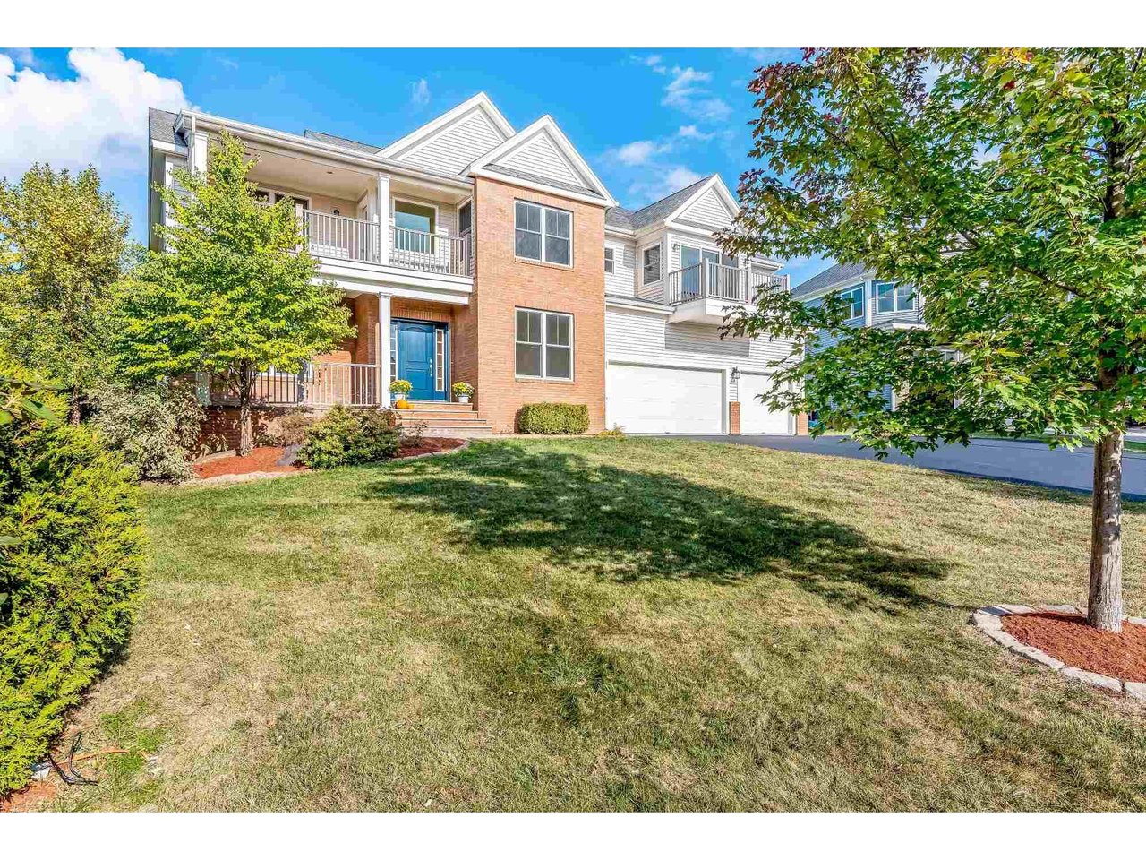 270 Baycrest Drive