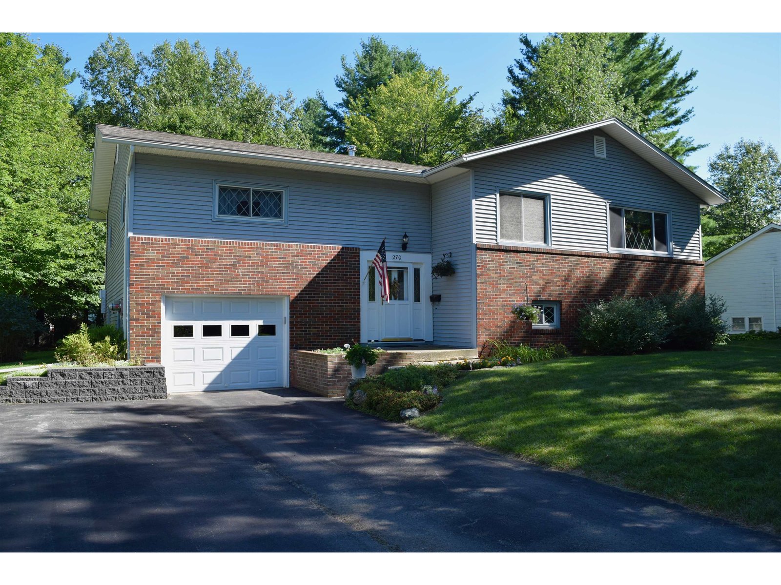 270 Lamplite Lane, Williston 270 Lamplite Lane, Williston