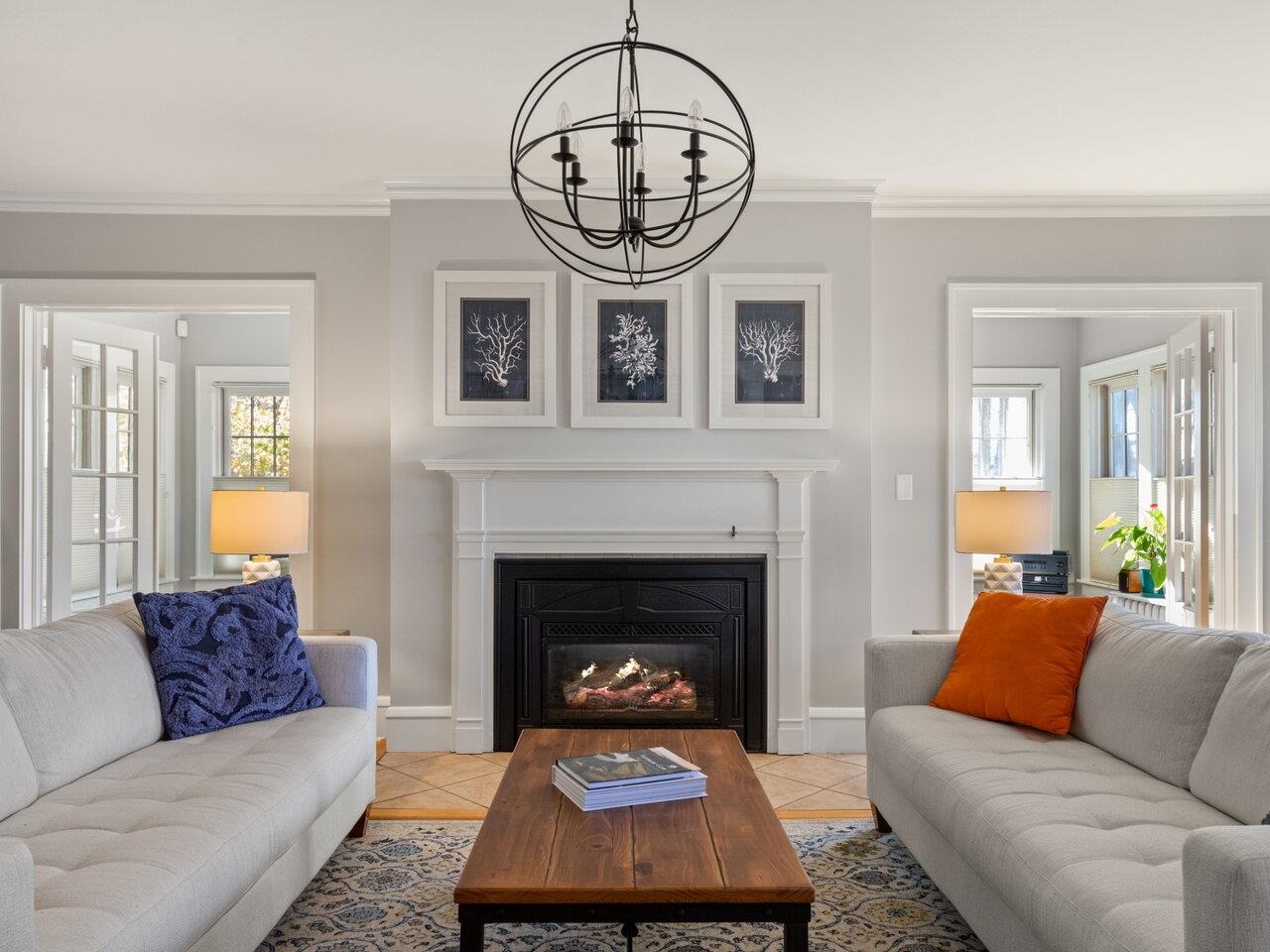 Gas fireplace, sunroom access
