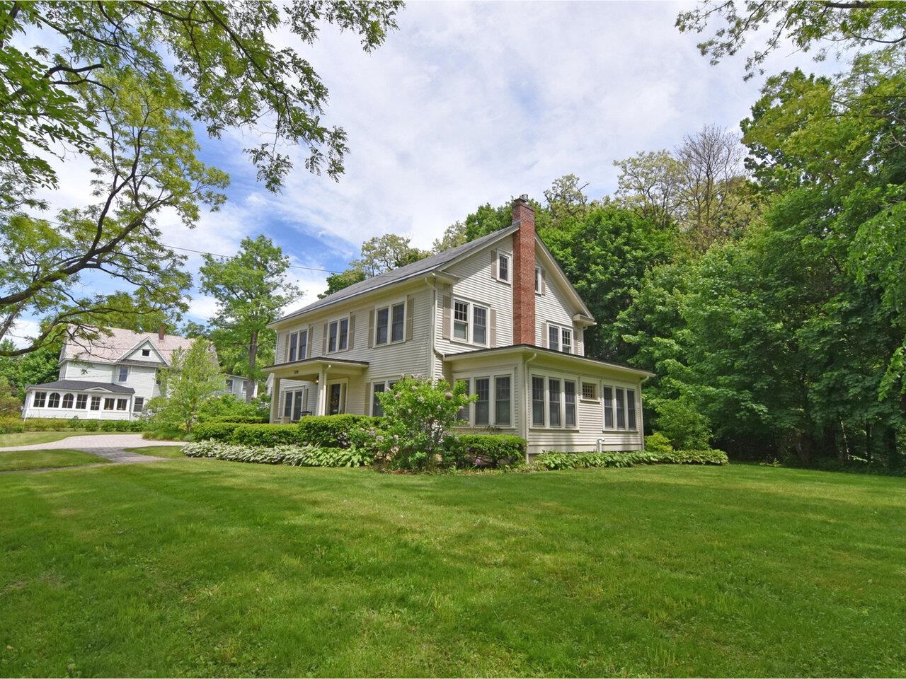 Nicely landscaped exterior