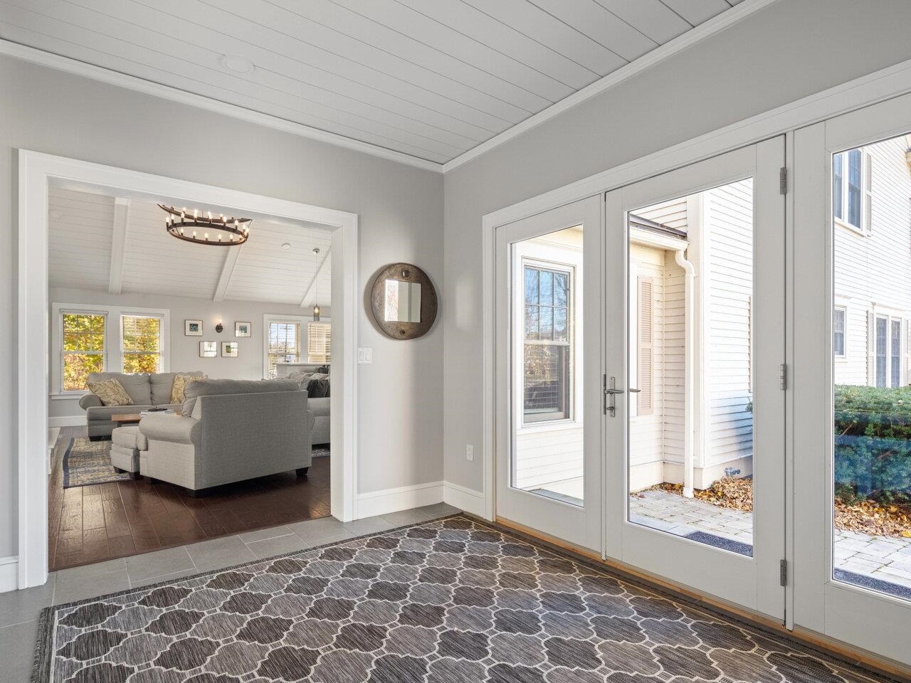 Spacious mudroom entry