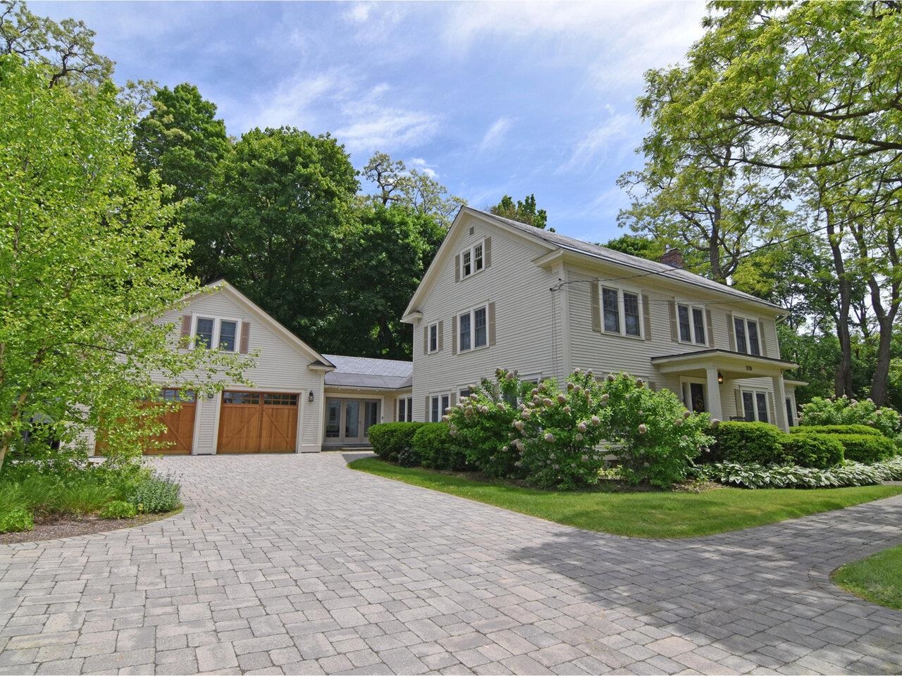 Nice hardscaping & landscaping
