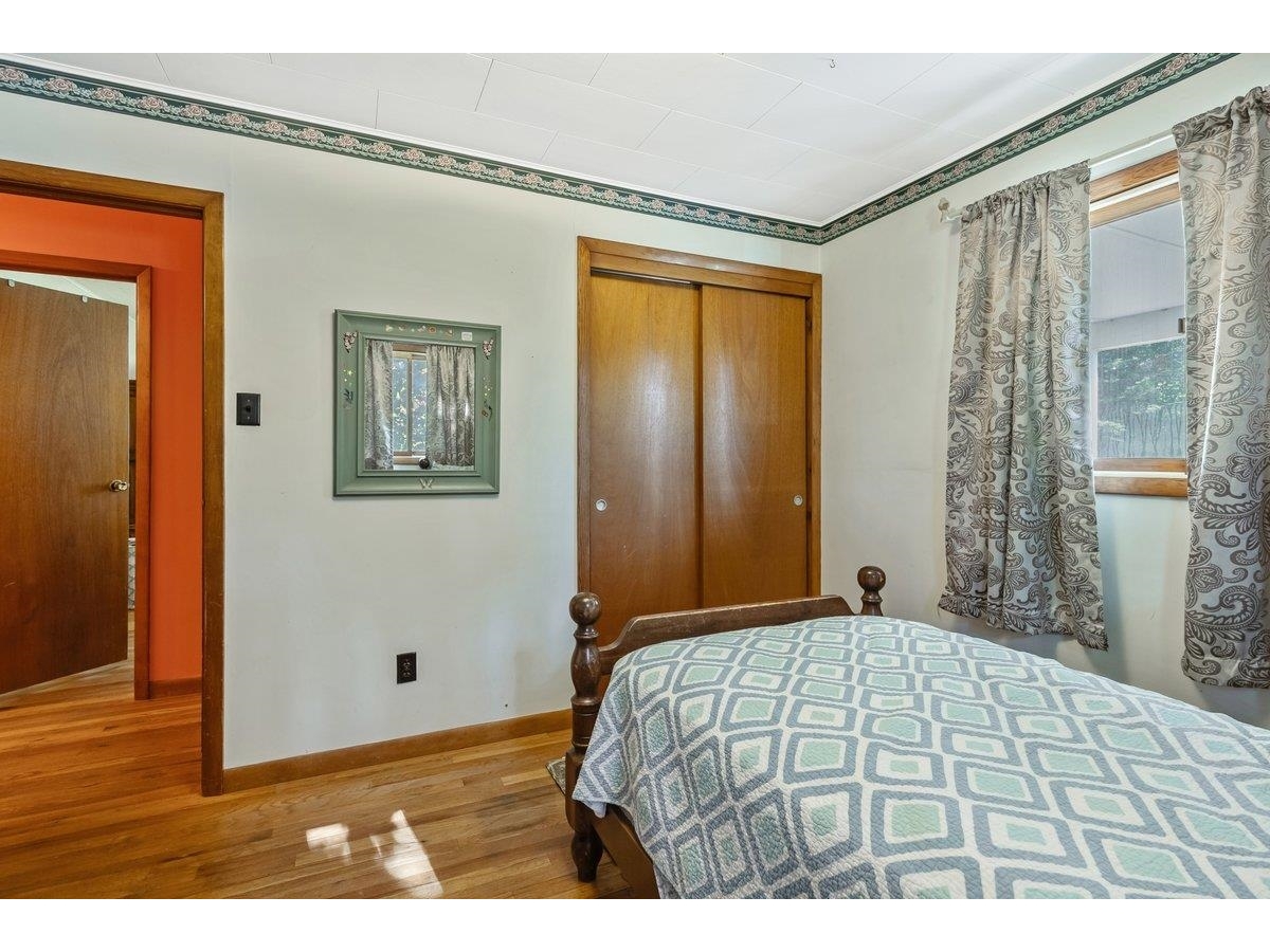 270 Winters Lane