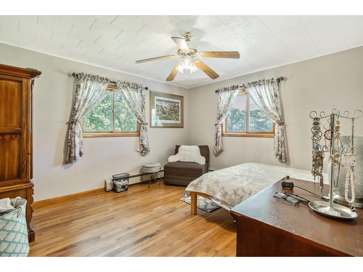 270 Winters Lane