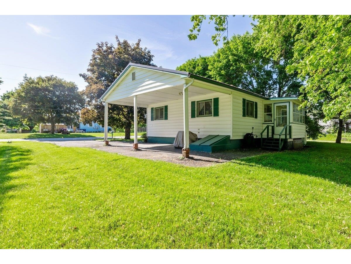 270 Winters Lane