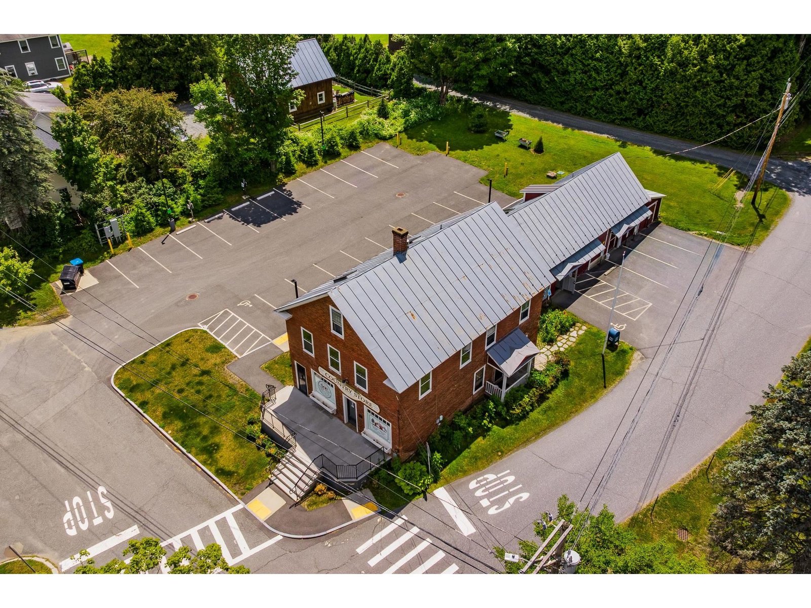 2706 East Woodstock Road