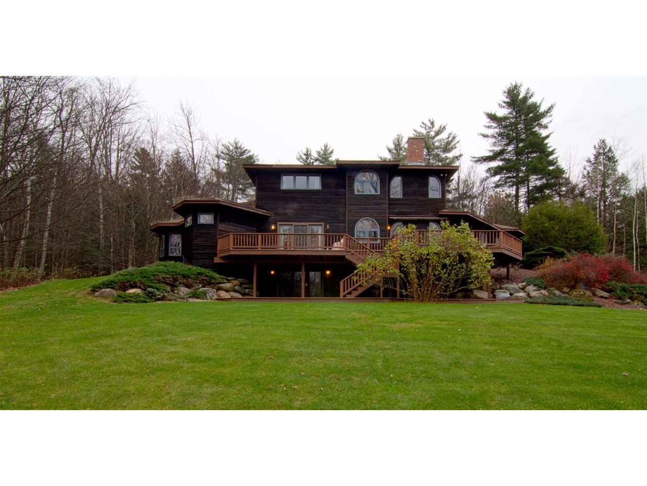 271 N Pinnacle Ridge Road