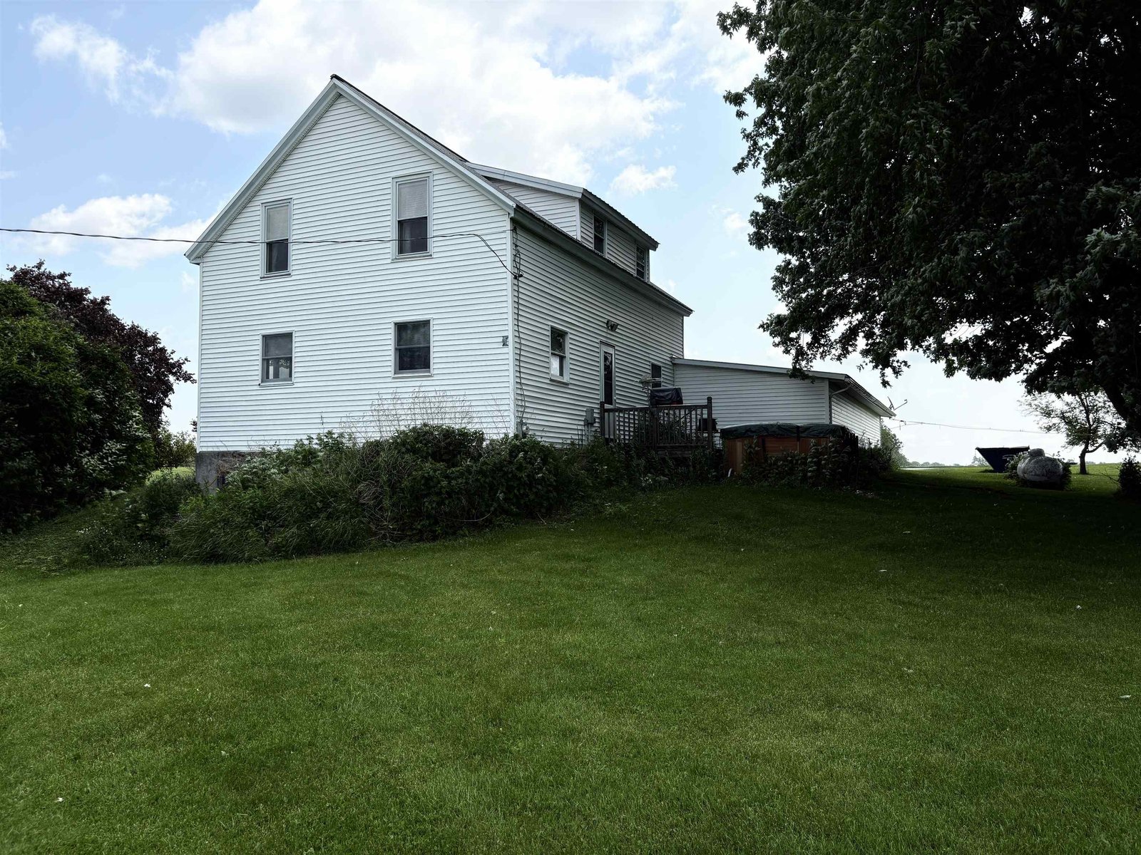 2719 US Route 2 N