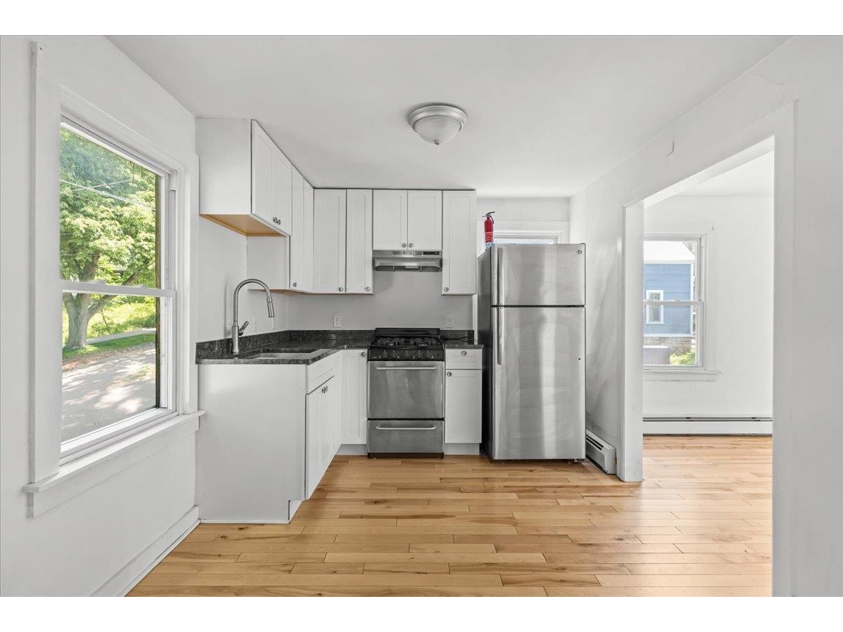Kitchen Apt 2