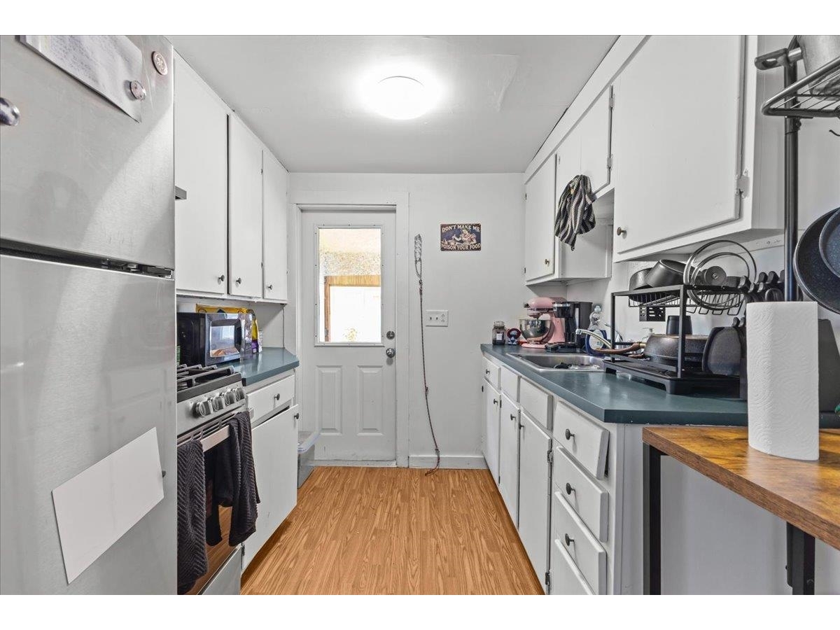 Kitchen Apt 1