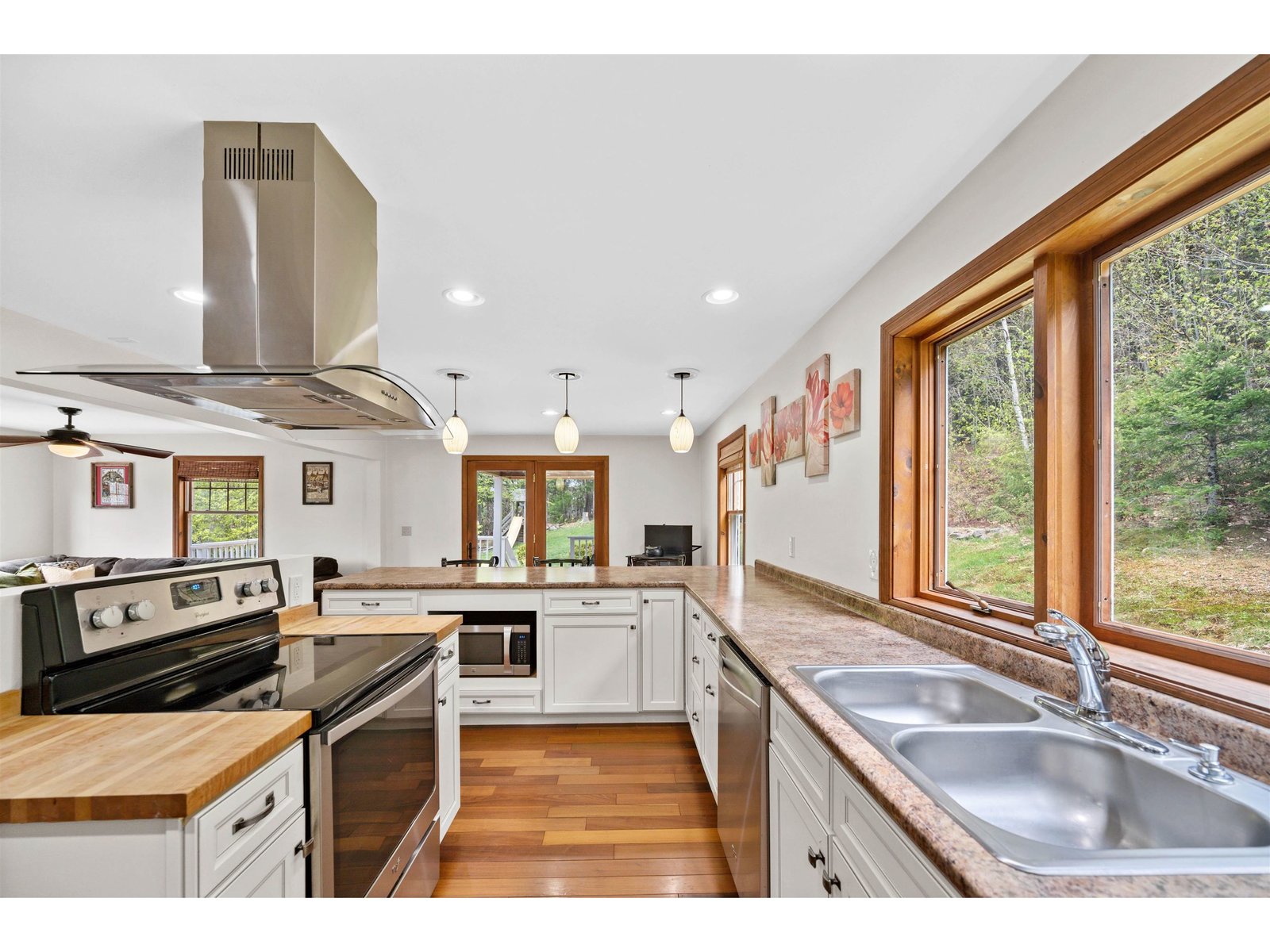 272 West Hill Road