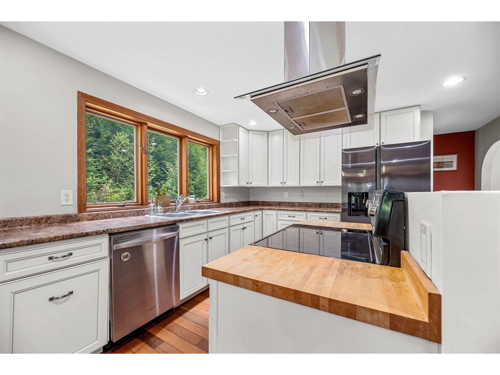 272 West Hill Road