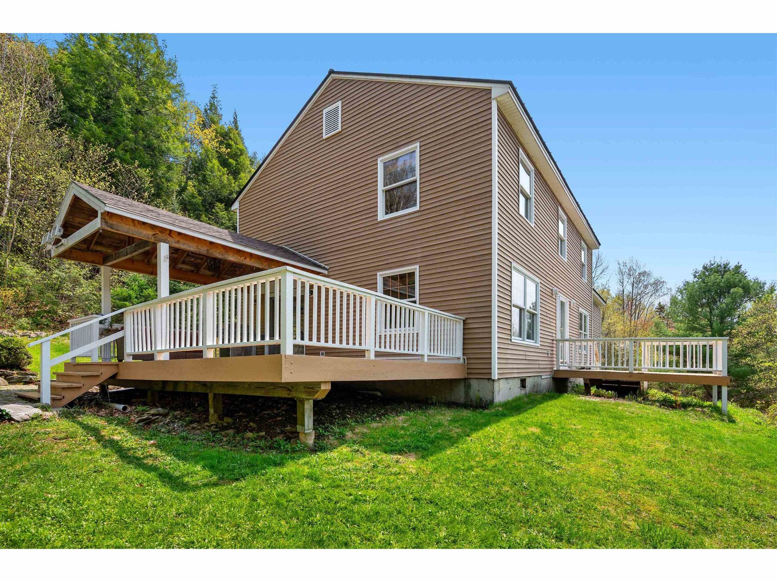 272 West Hill Road