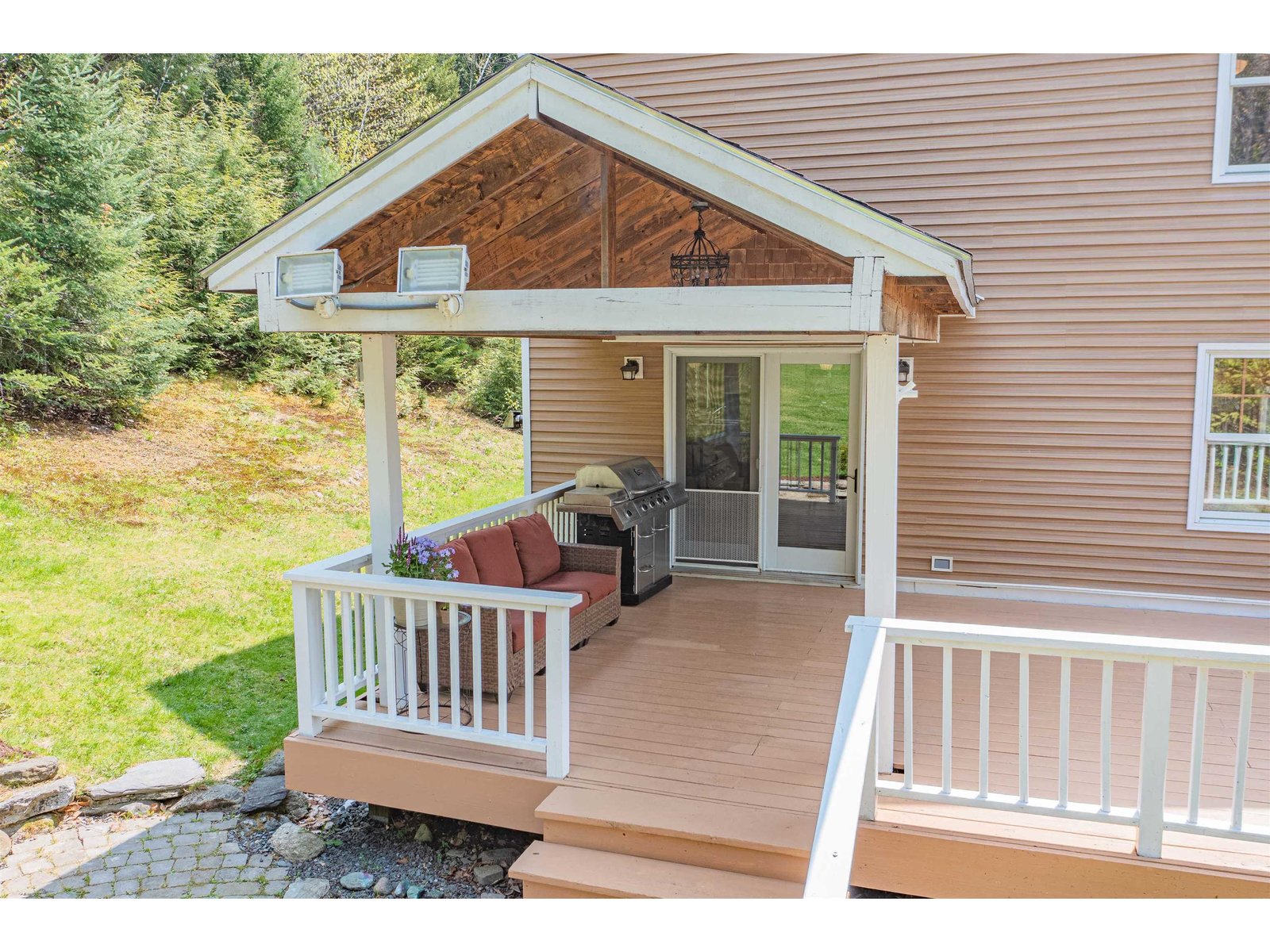 272 West Hill Road