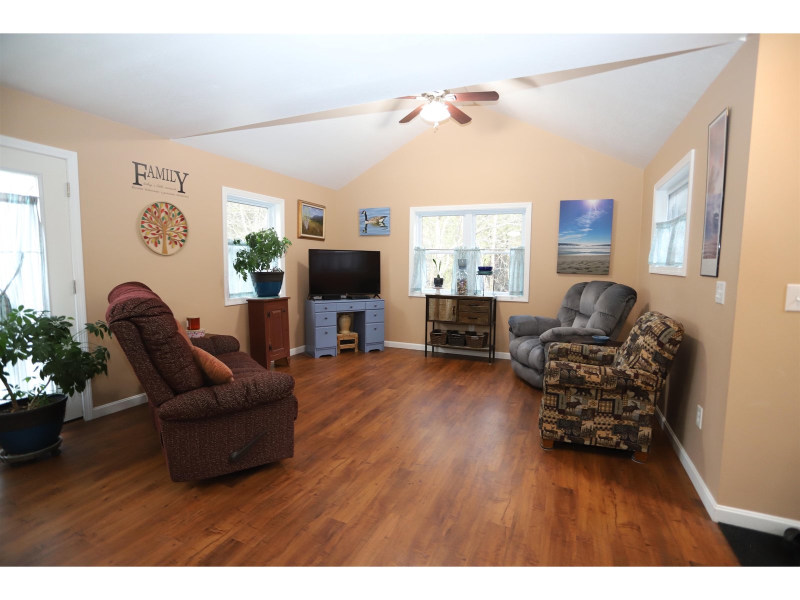 2722 Beebe Road