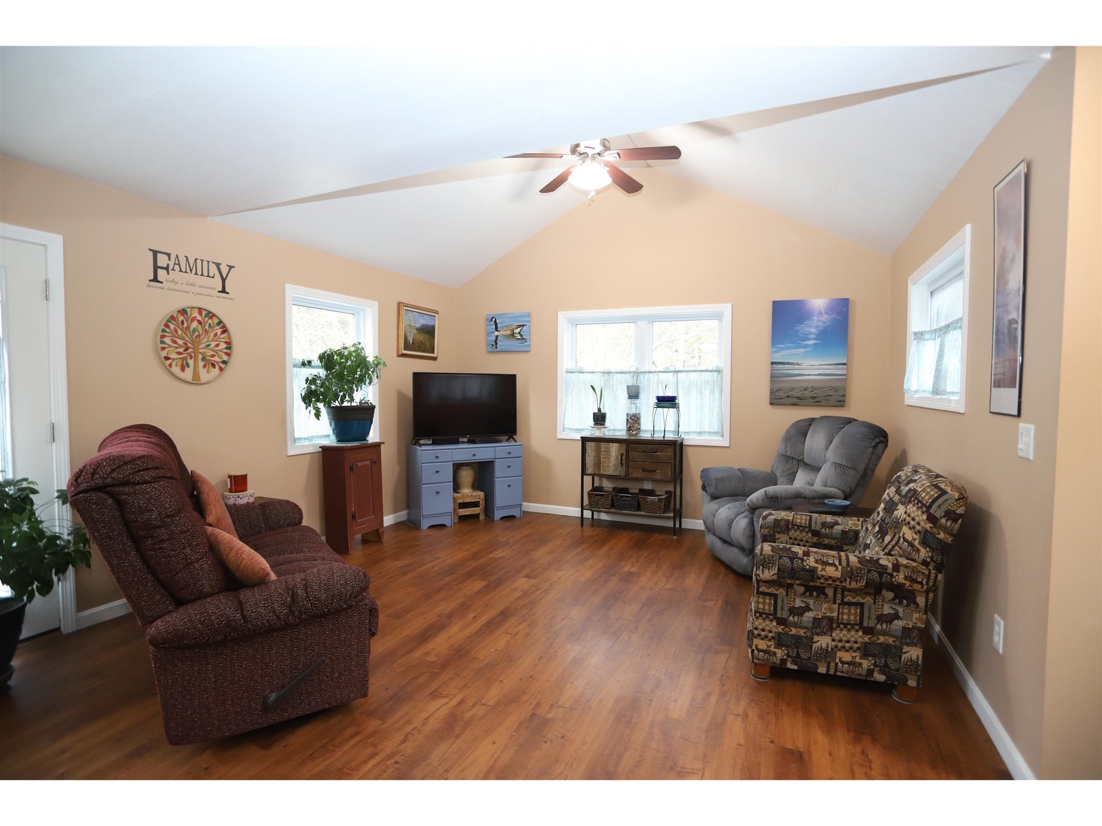 2722 Beebe Road