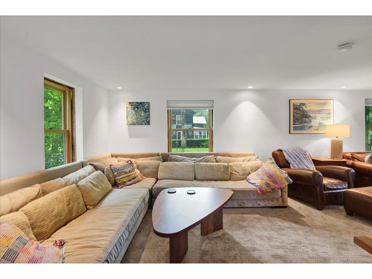 2738 Greenbush Road