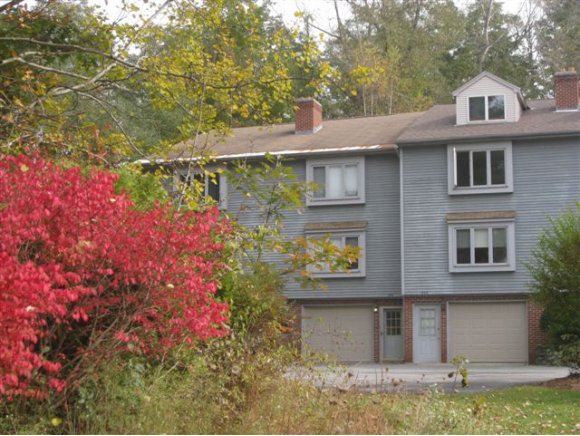 274 Locust Hill Rd