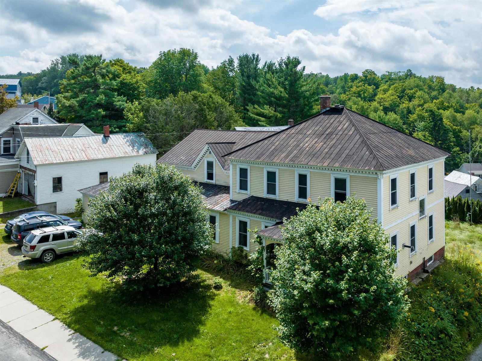 275 Main Street