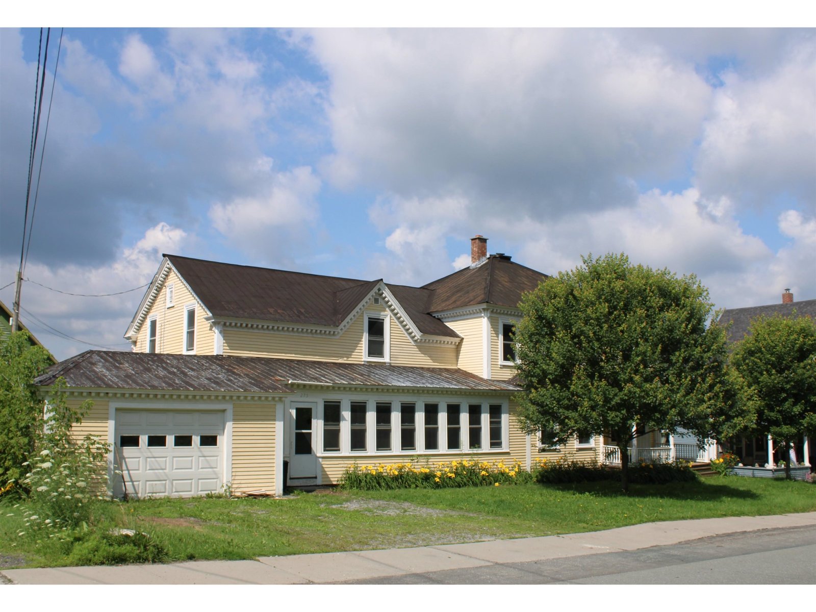 275 Main Street