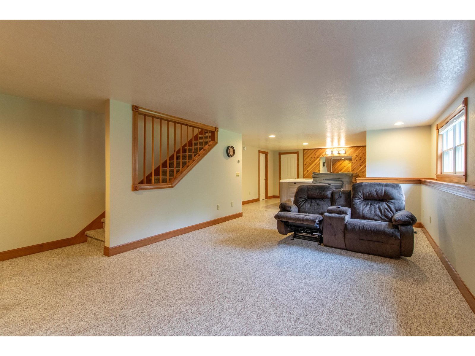 275 Petit Road
