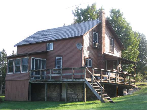2750 Leicester-Whiting