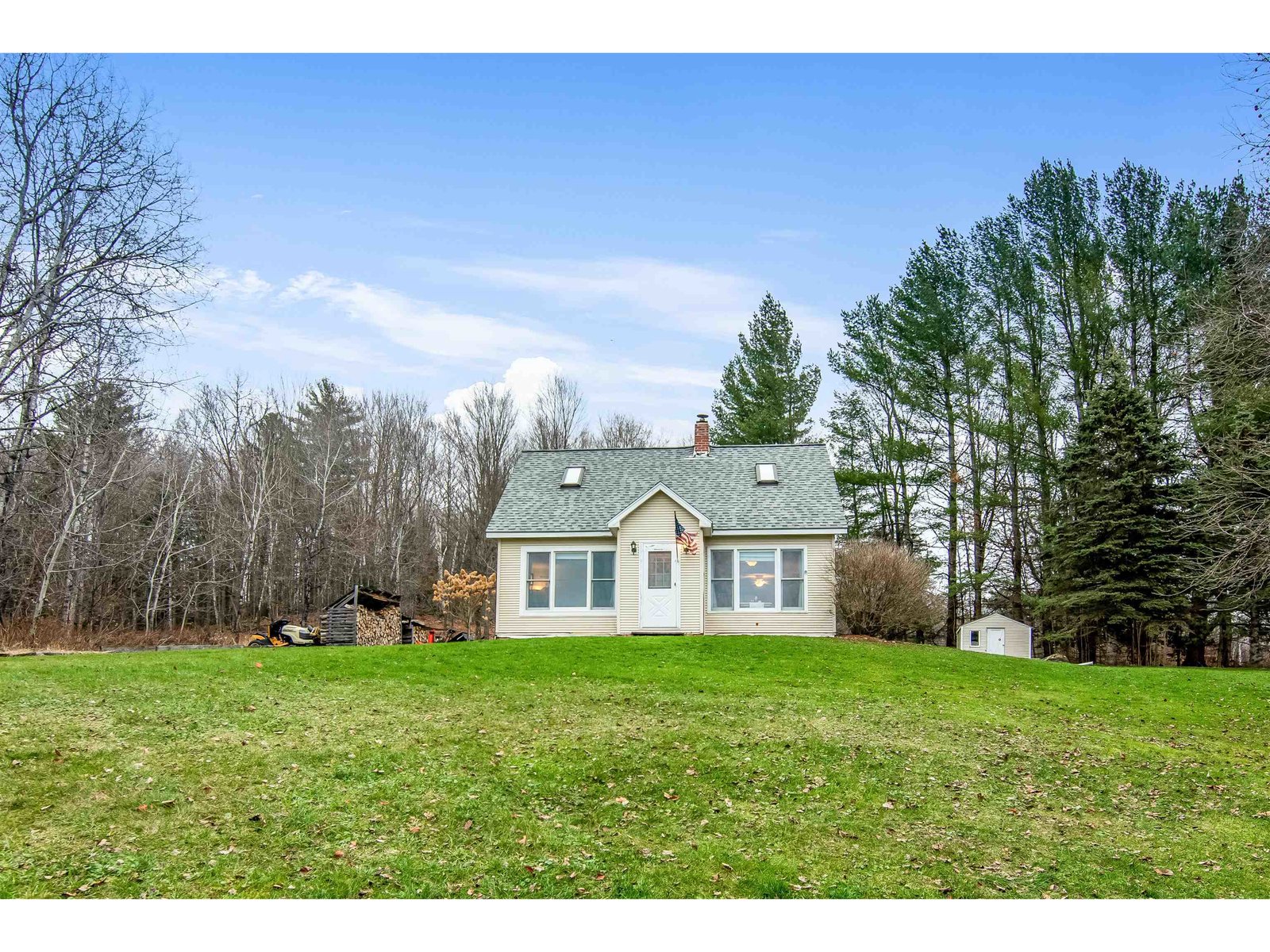 2753 Centerville Road