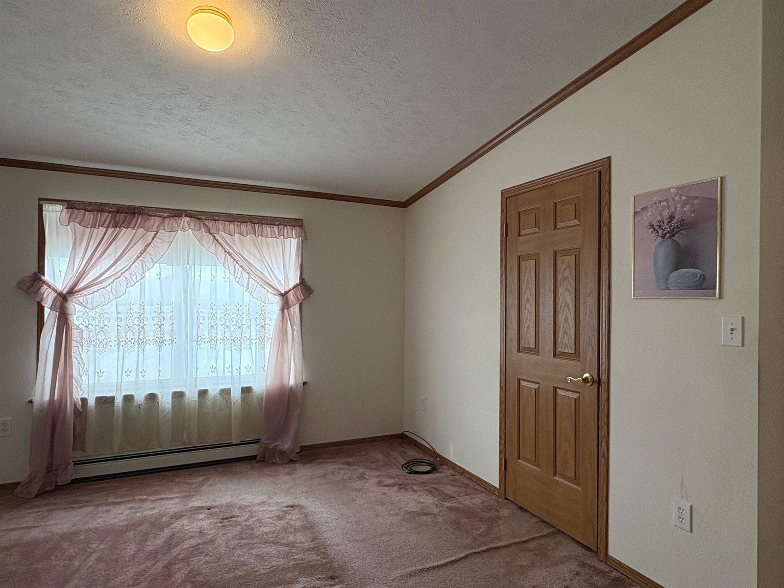 2760 Lakeview Drive