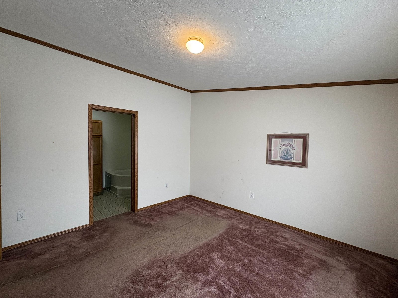 2760 Lakeview Drive