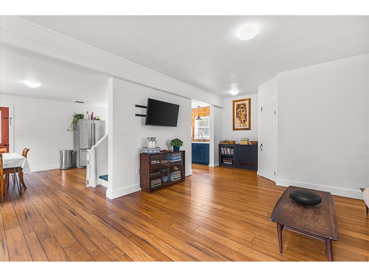 2767 Woodward Neighborhood Road