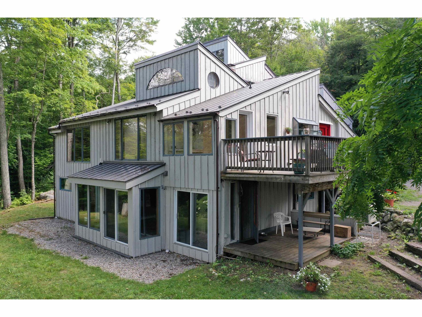 277 Robbins Crossroad