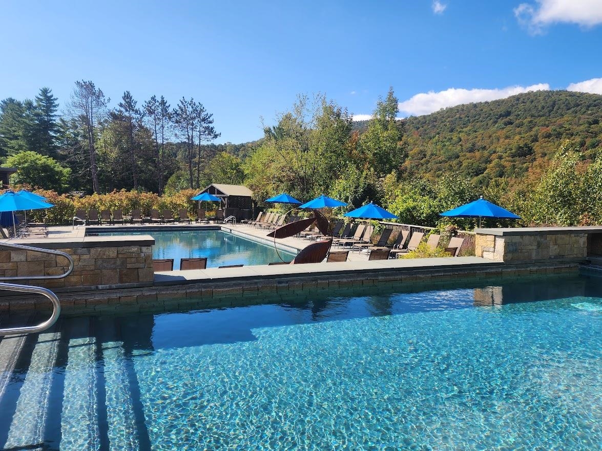 277 Topnotch Drive, Unit 465