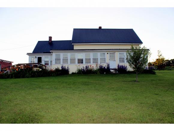 2779 Holland Pond