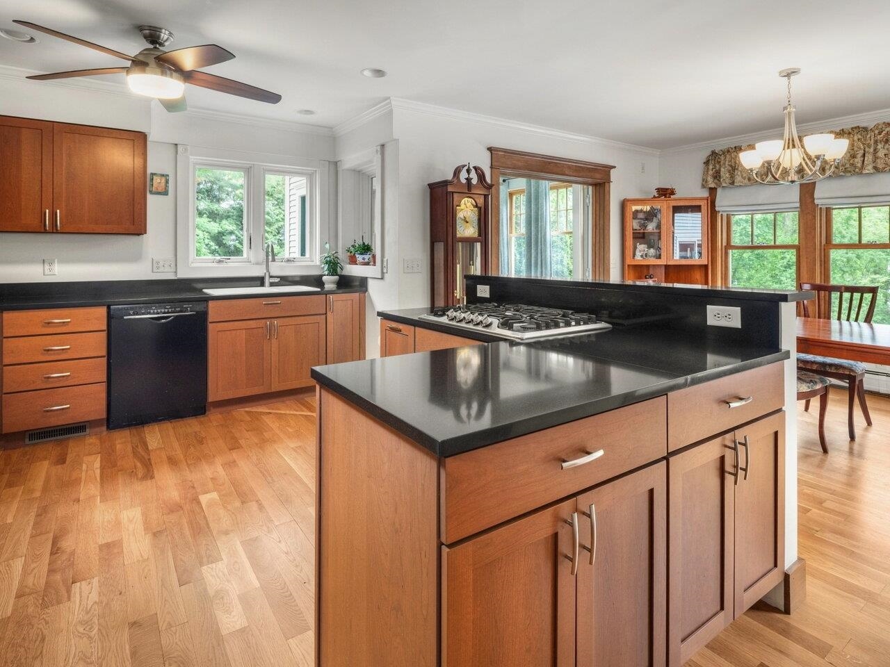 278 South Cove Road