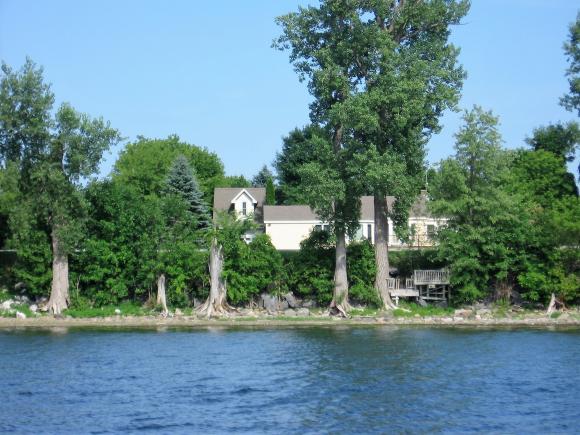 2785 West Shore