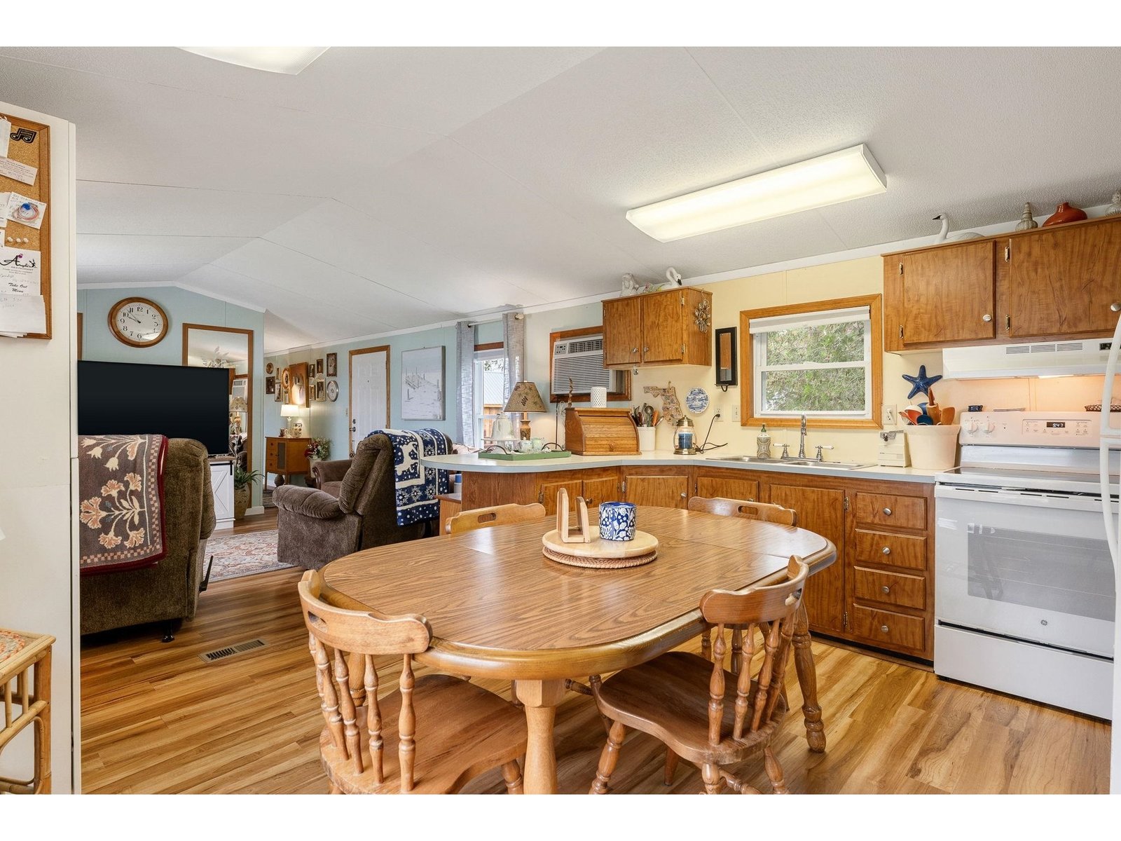 279 Hunter North Road