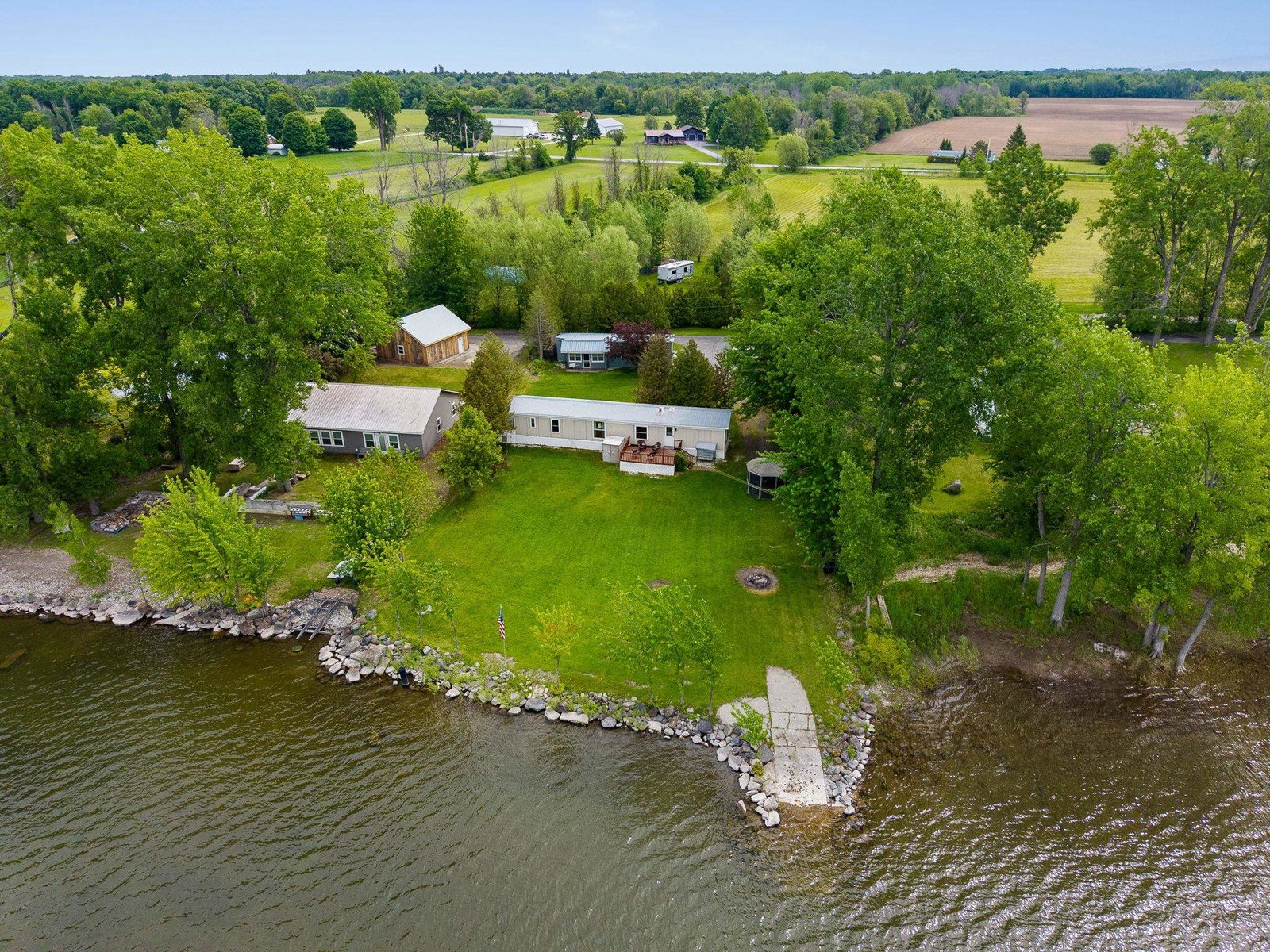279 Hunter North Road