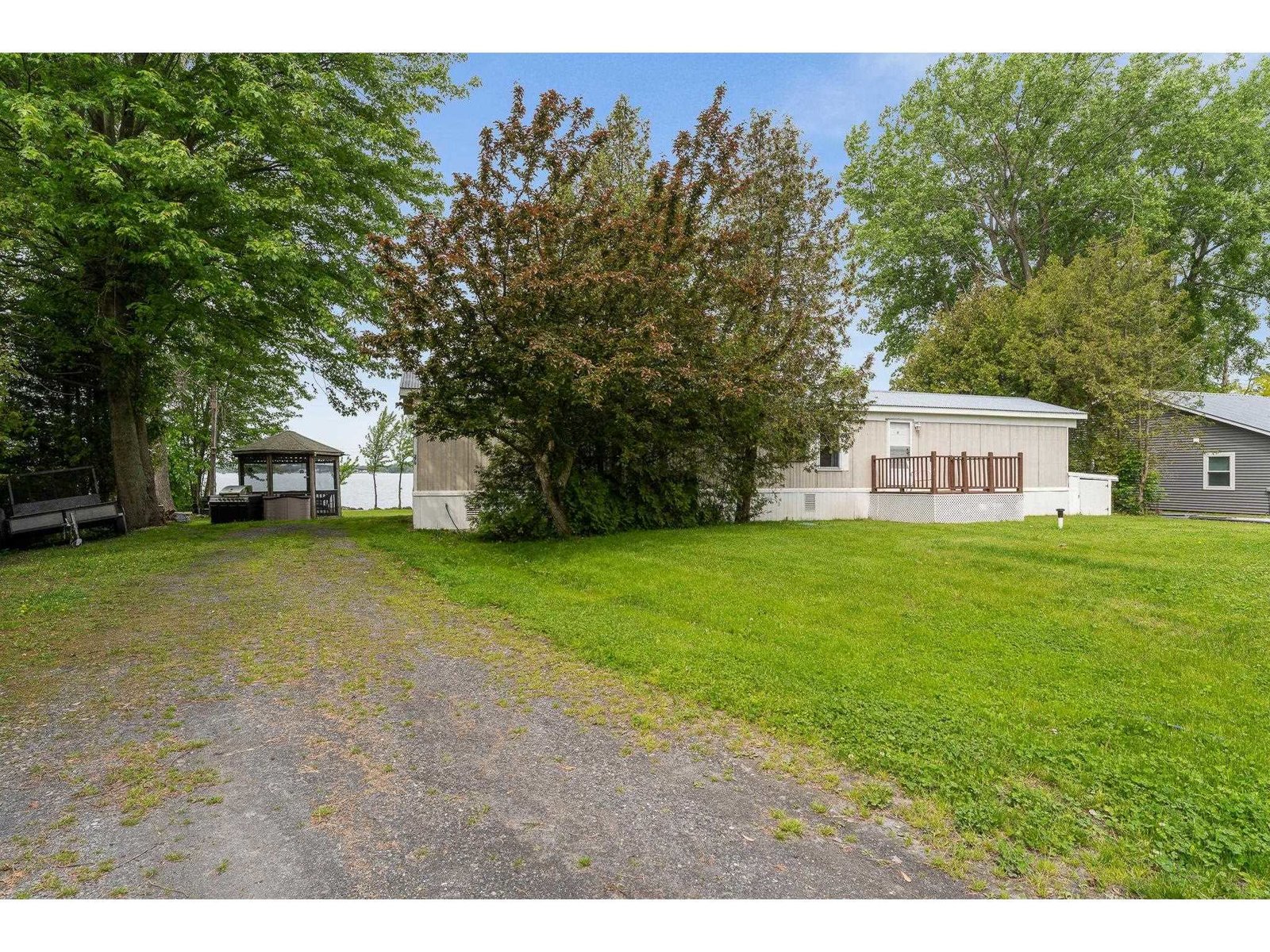 279 Hunter North Road