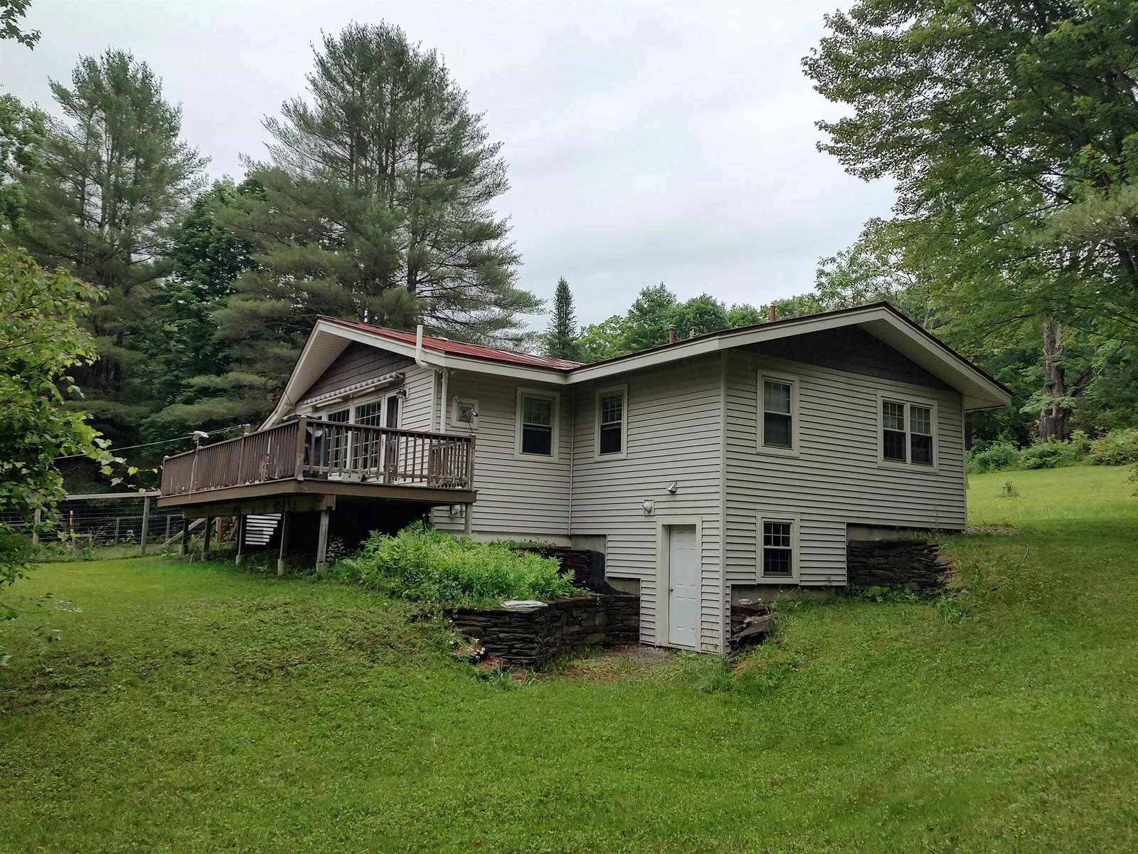 2792 Lower Road