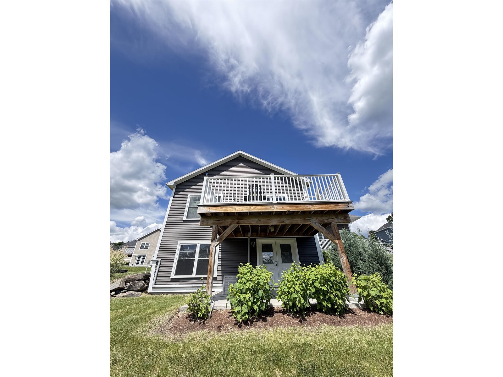 28 Alex Drive