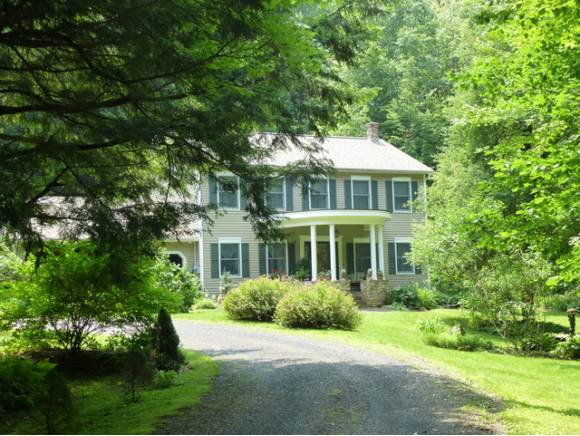 28 Bradley Bow Road