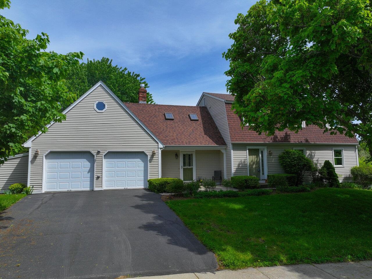 28 Dubois Drive