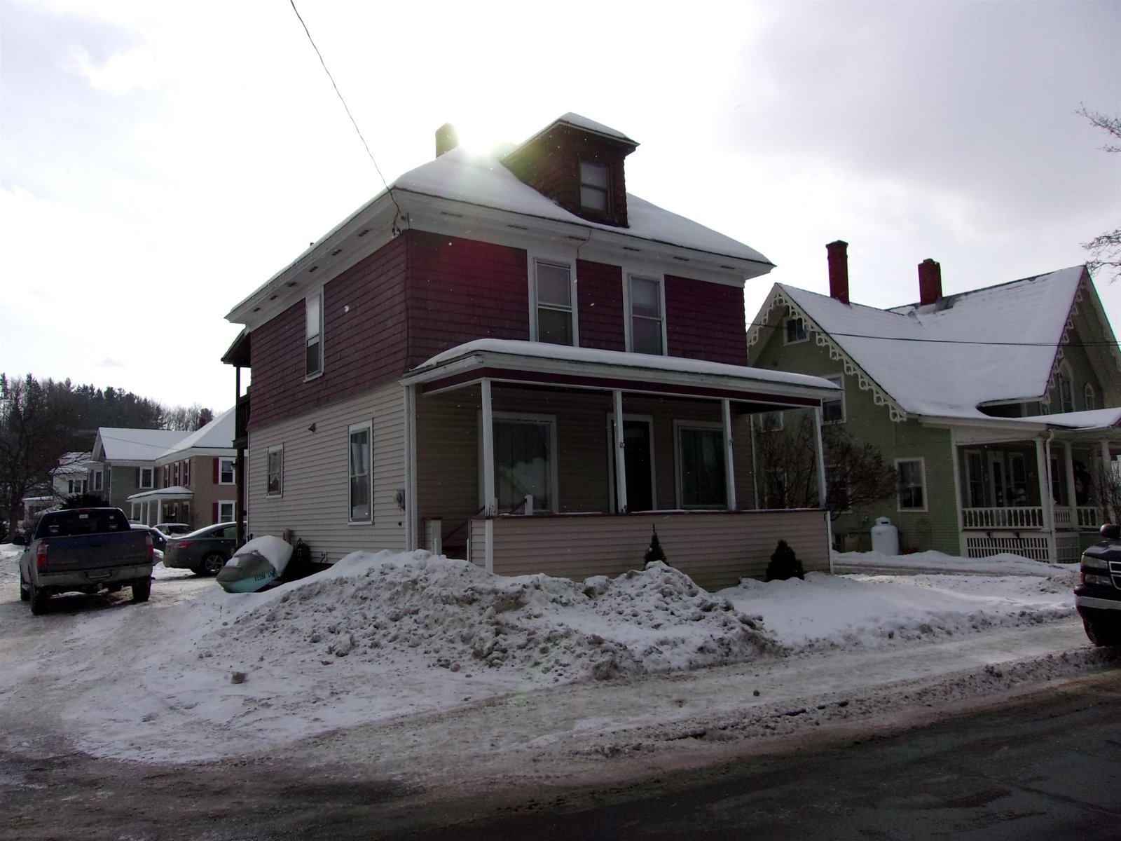 28 East Street