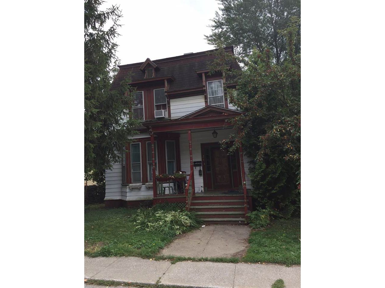28 Ferris Street