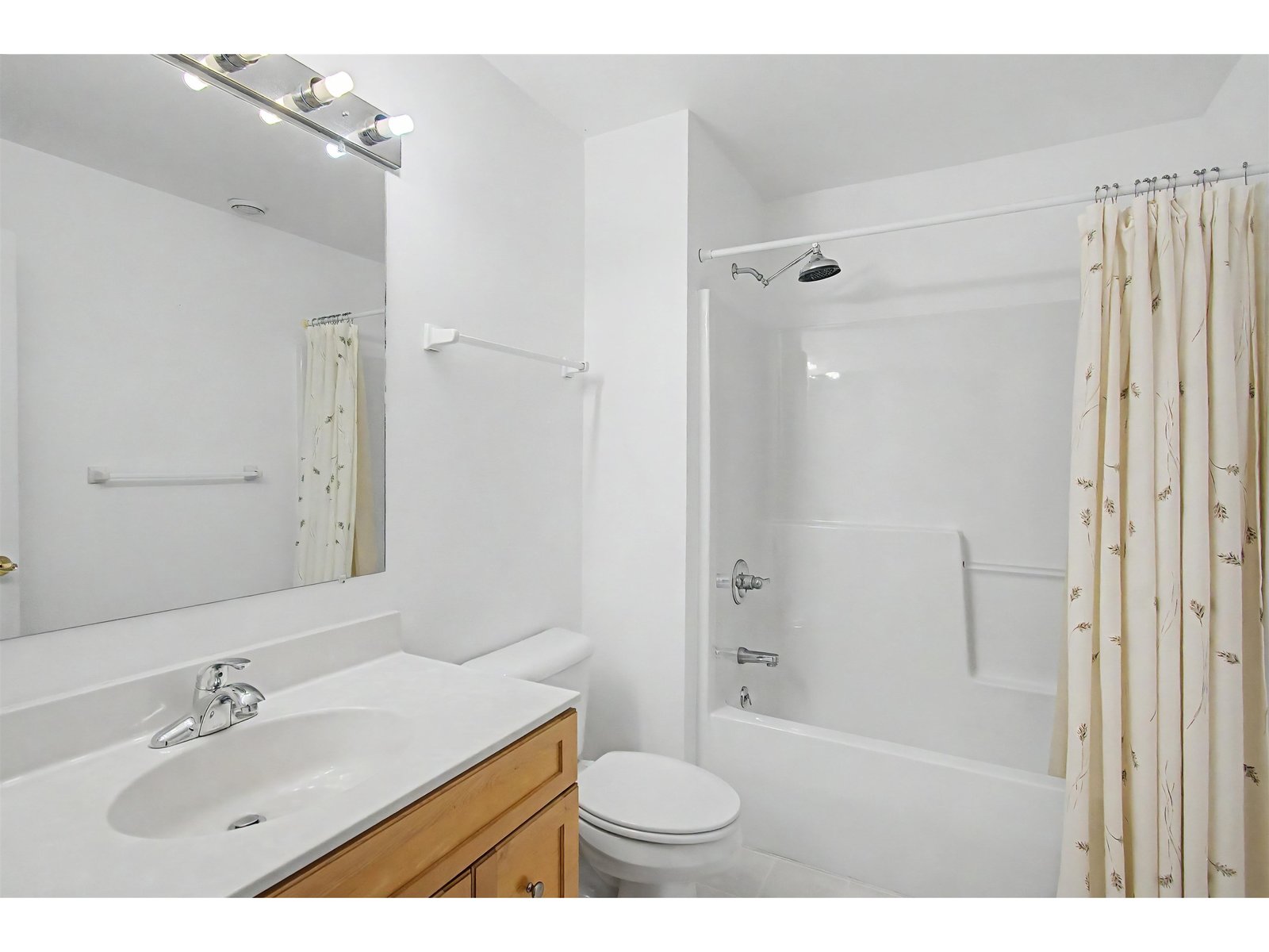 28 Forest Run Road, Unit 28