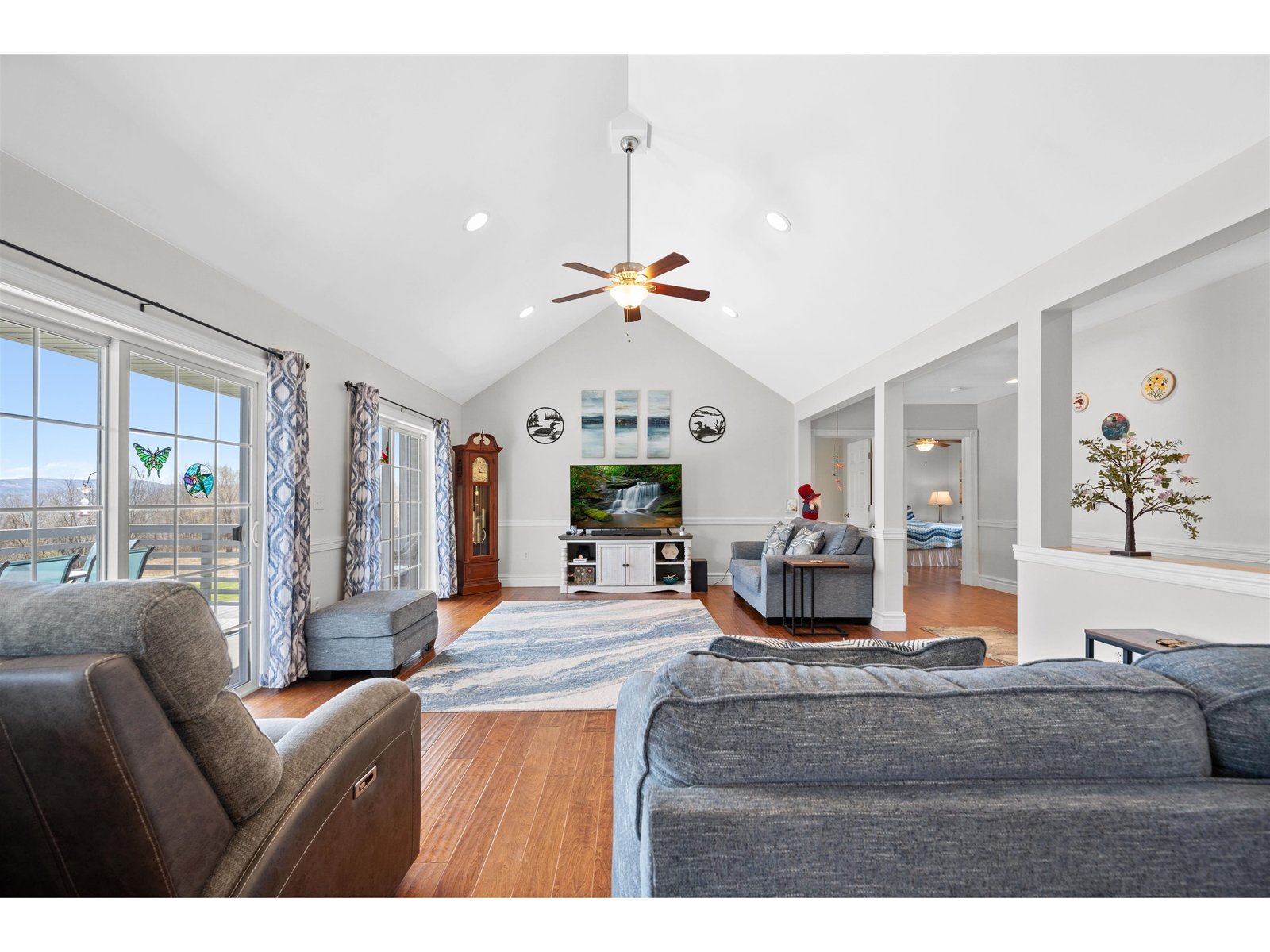 28 Goldsbury Woods Road