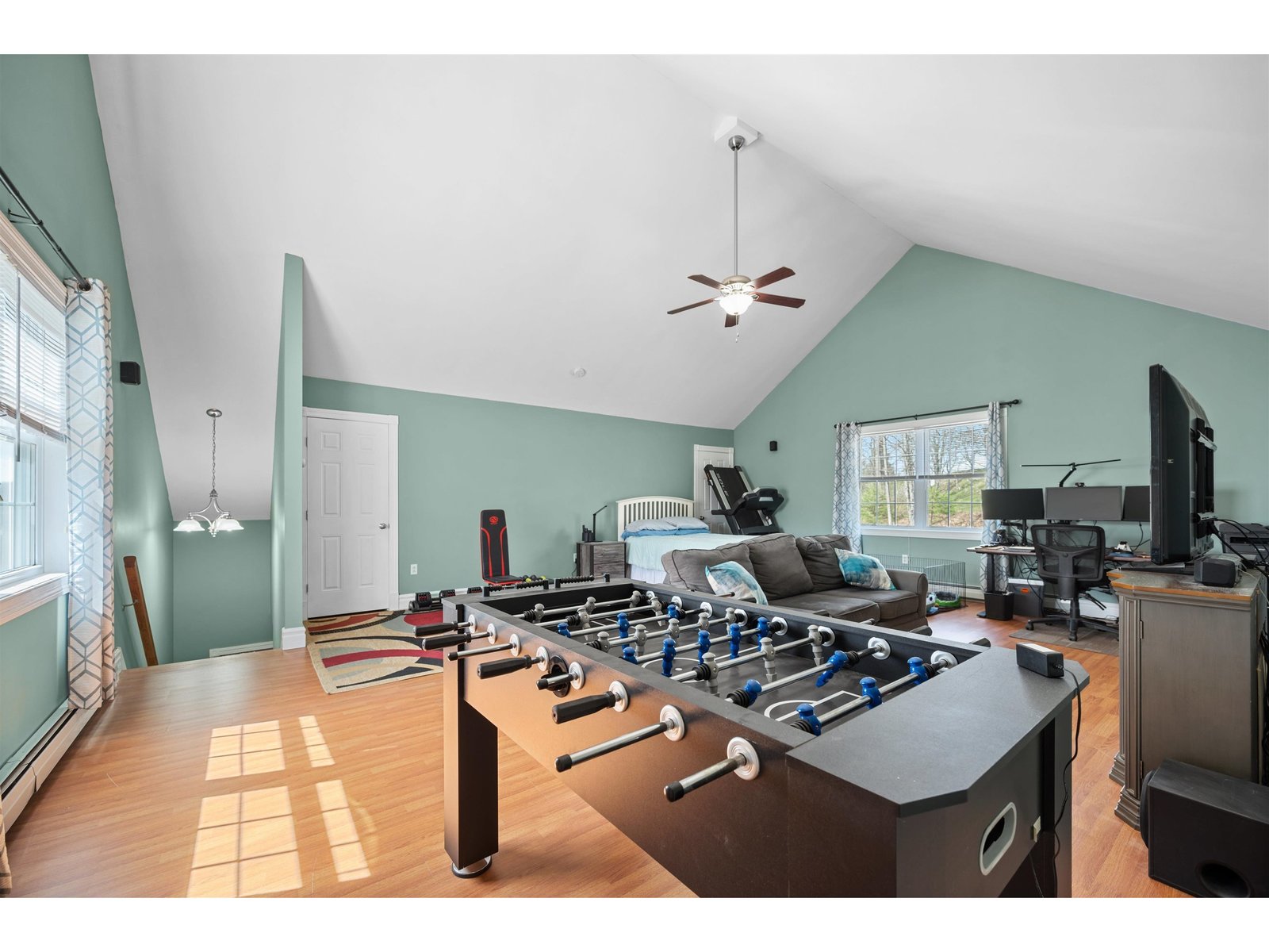 28 Goldsbury Woods Road