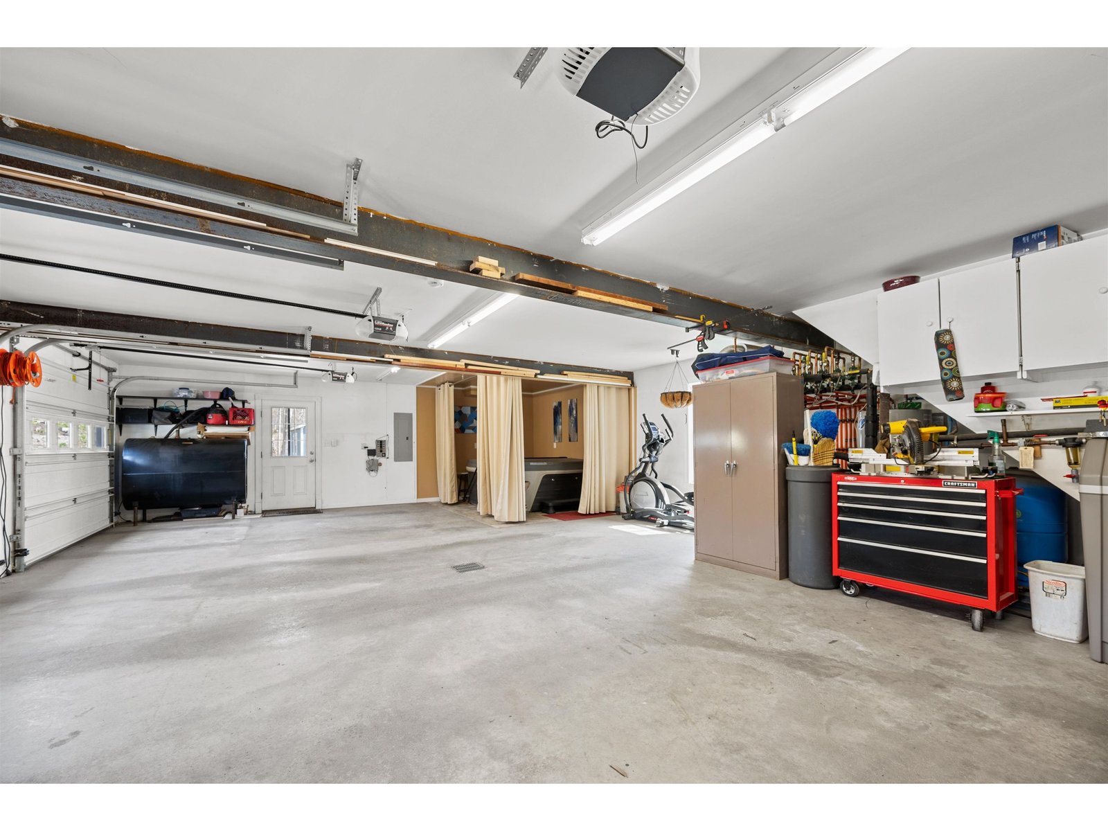 28 Goldsbury Woods Road