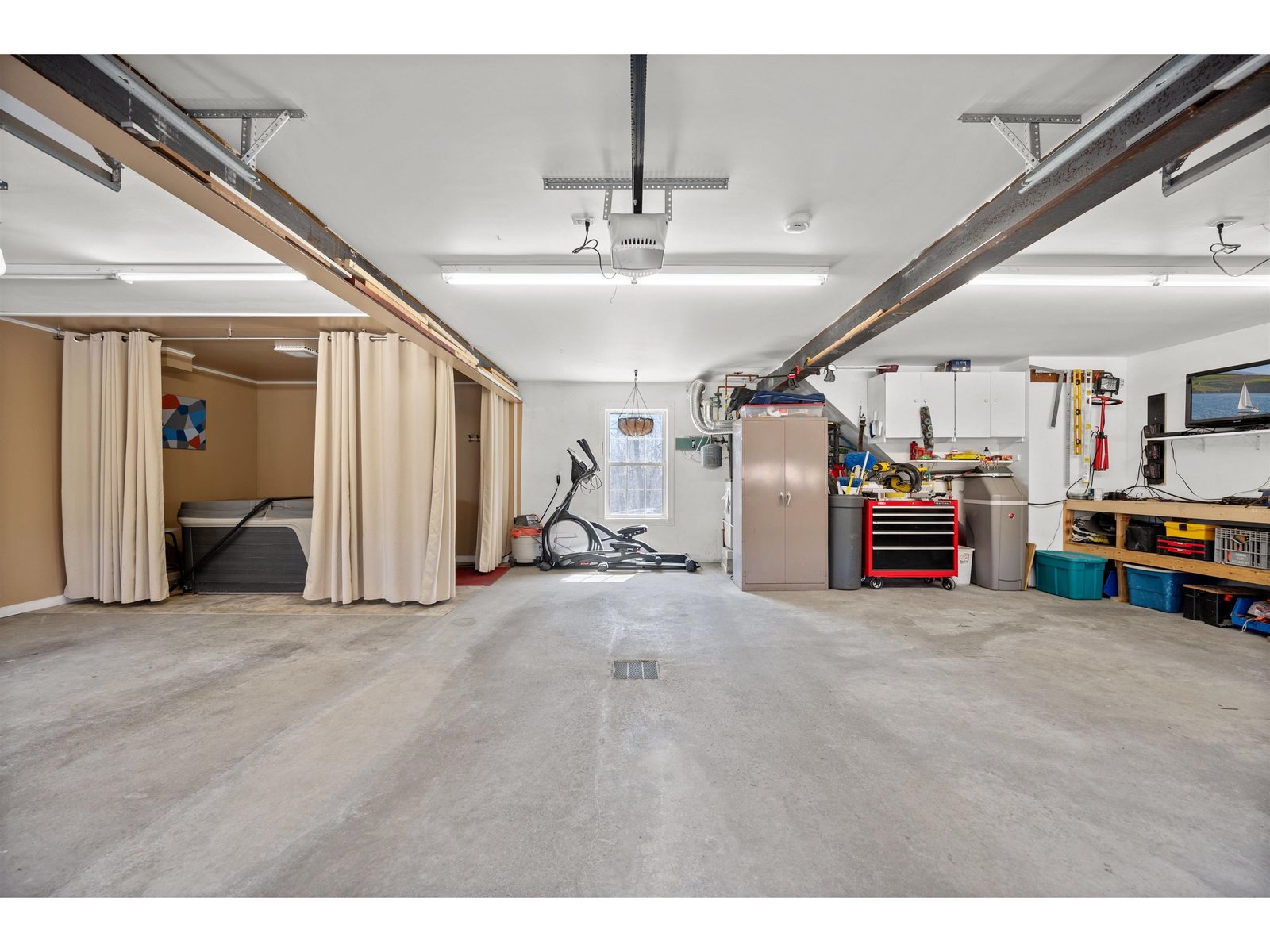 28 Goldsbury Woods Road