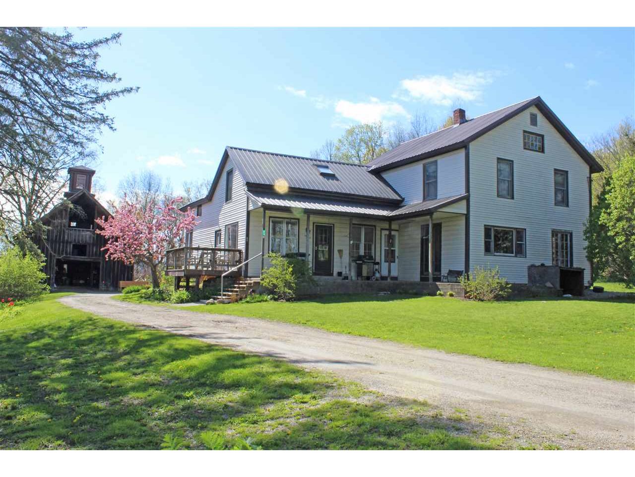 28 Hemenway Hill Road